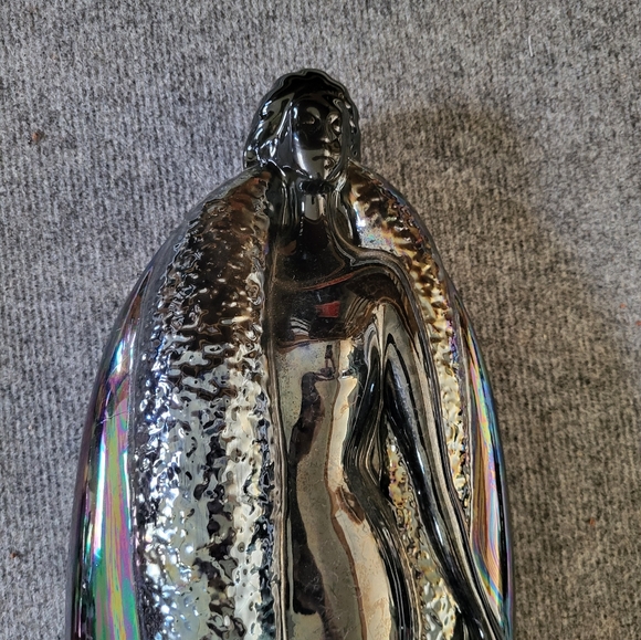 Vintage Lady Figure with dog - Picture 2 of 6